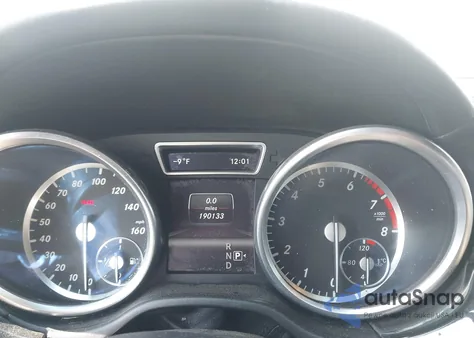 2013 Mercedes-Benz Ml 350 4Matic z USA, uszkodzony, nr VIN 4JGDA5HB3DA112403